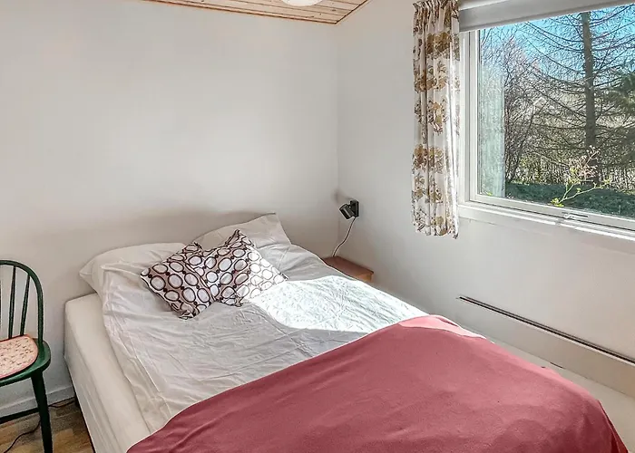 بيت للعطل 3 Bedroom Beautiful In *